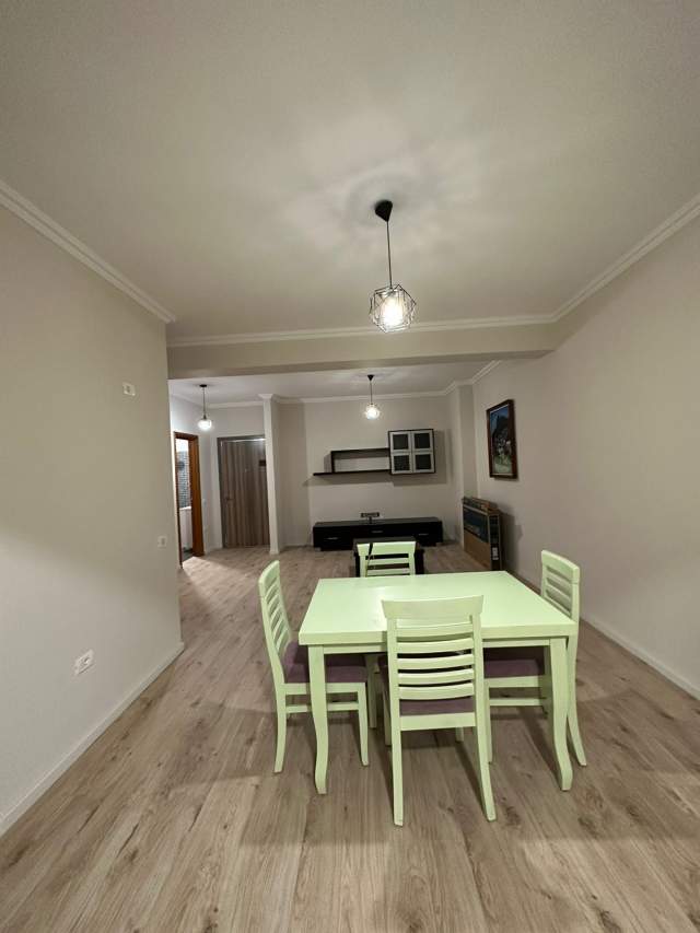 Tirane, jepet me qera apartament 2+1+BLK Kati 6, 100 m² 380 Euro (Rruga Bedri Karapici)