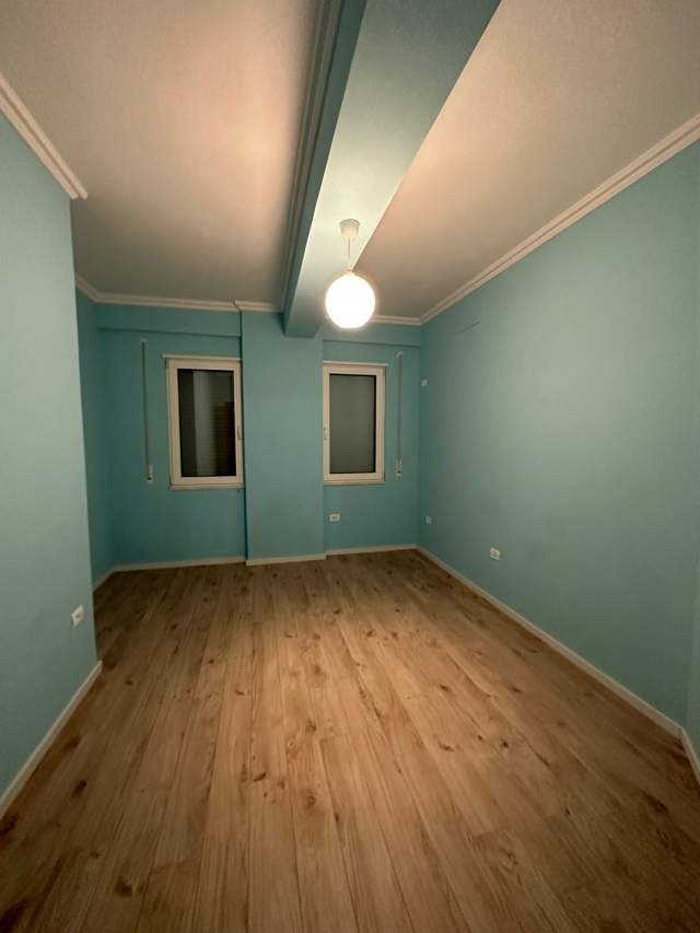 Tirane, jepet me qera apartament 2+1+BLK Kati 6, 100 m² 380 Euro (Rruga Bedri Karapici)
