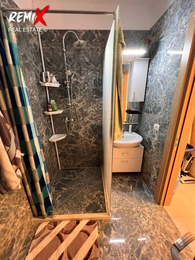 Plazh-Durres, shitet apartament 120.000 Euro