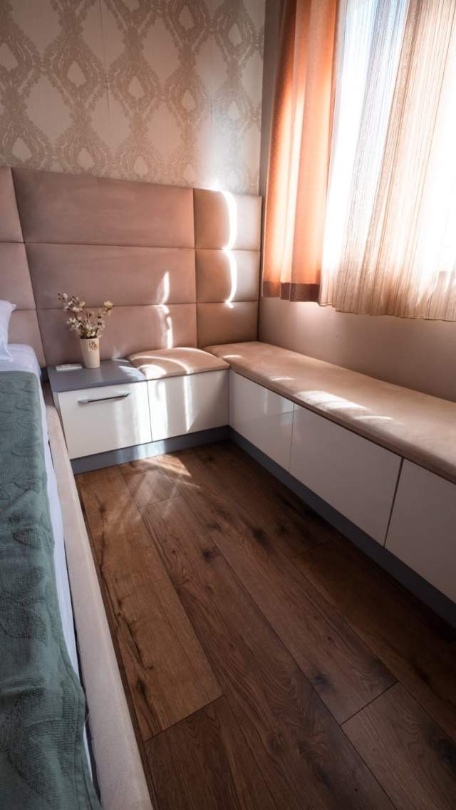 Tirane, jepet me qera apartament Kati 5, 100 m² 1.000 Euro (Rruga Tish Daija)