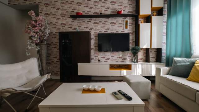 Tirane, jepet me qera apartament Kati 5, 100 m² 1.000 Euro (Rruga Tish Daija)