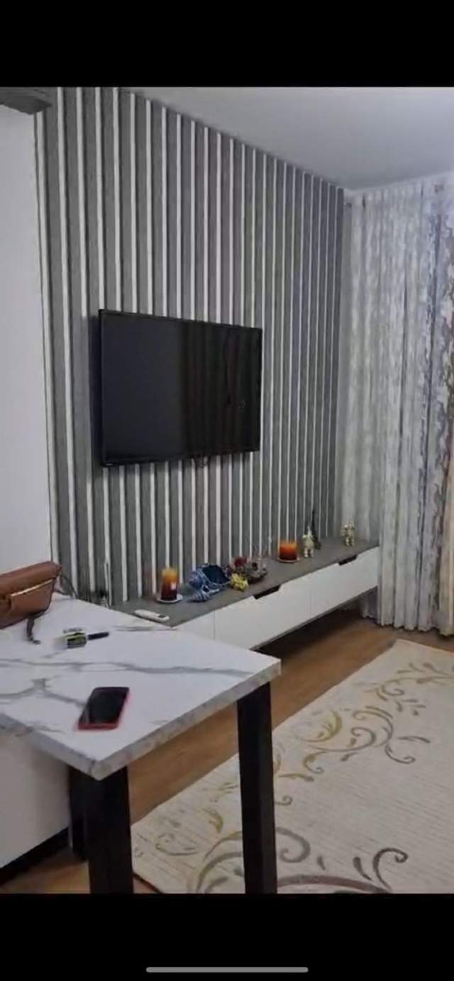 Tirane, jepet me qera apartament 1+1+BLK Kati 3, 70 m² 600 Euro (Rruga Qemal Stafa, Shkolla e Kuqe)