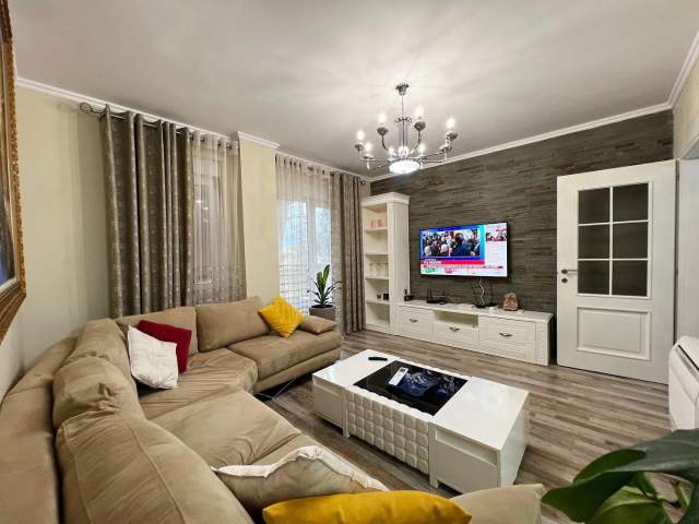Tirane, shitet apartament Kati 3, 90 m² 165.000 Euro (LIQENI I THATE)