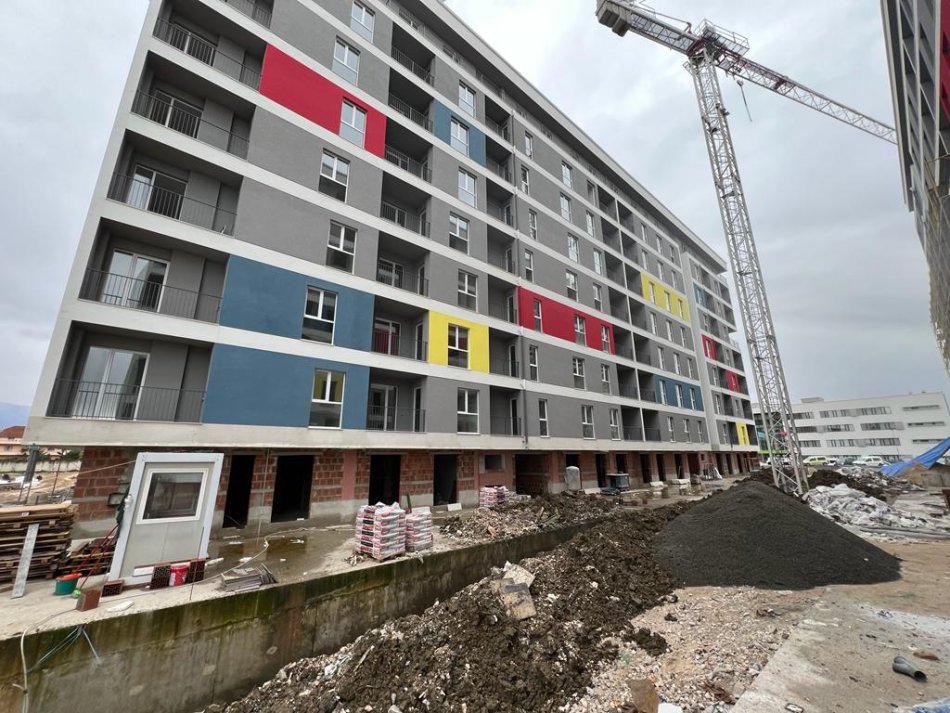 Tirane, shitet apartament 1+1 Kati 3, 55 m² 51.900 € (Kompleks Univers City)