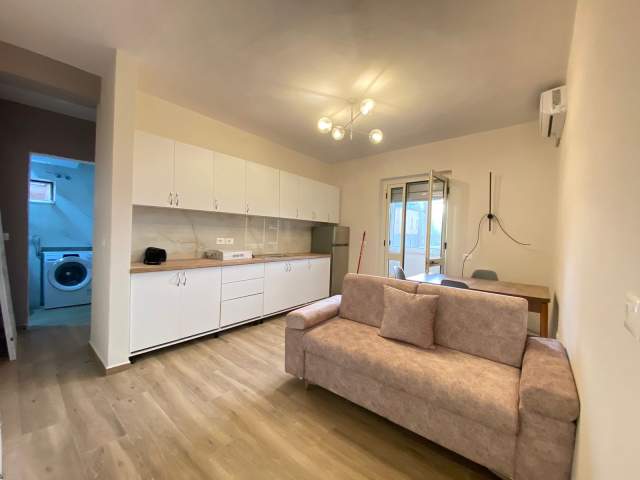 Tirane, jepet me qera apartament 2+1+BLK Kati 3, 65 m² 60.000 Leke (21 Dhjetori)