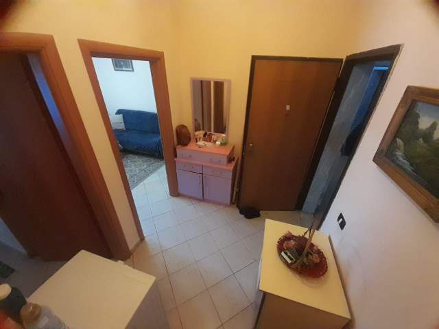 Tirane, shitet apartament 2+1+BLK Kati 2, 82 m² 120.000 Euro (Xhamllik)