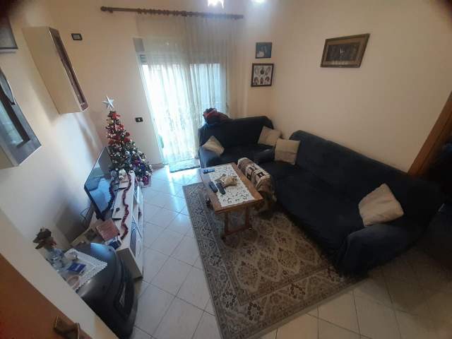 Tirane, shitet apartament 2+1+BLK Kati 2, 82 m² 120.000 Euro (Xhamllik)