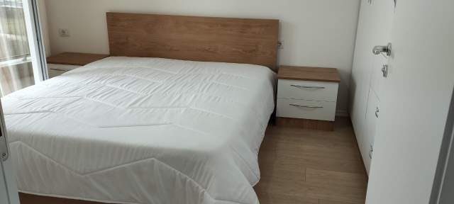 Tirane, jepet me qera apartament 1+1+BLK Kati 8, 60 m² 350 Euro (Kompleksi Univers City)