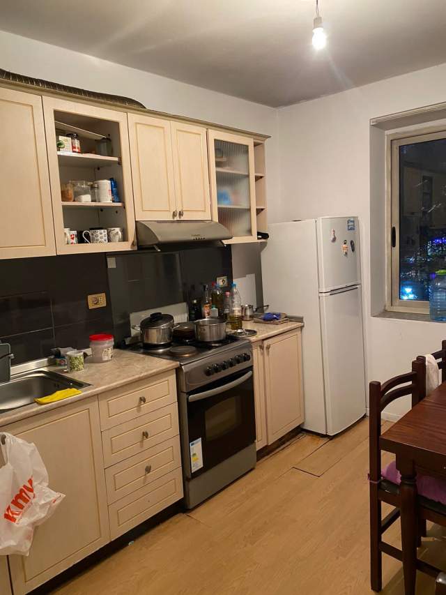 Tirane, shitet apartament 3+1+BLK Kati 2, 83 m² 150.000 Euro (Shkolla e Baletit)