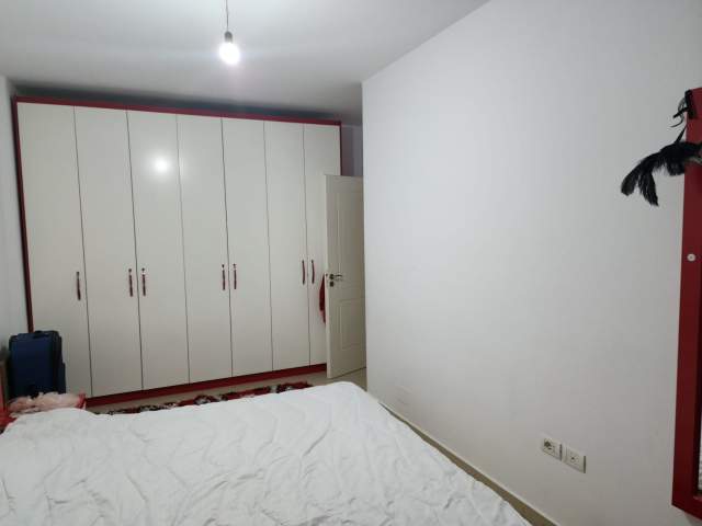 Tirane, jepet me qera apartament 2+1+BLK Kati 4, 102 m² 450 Euro (Vila L)