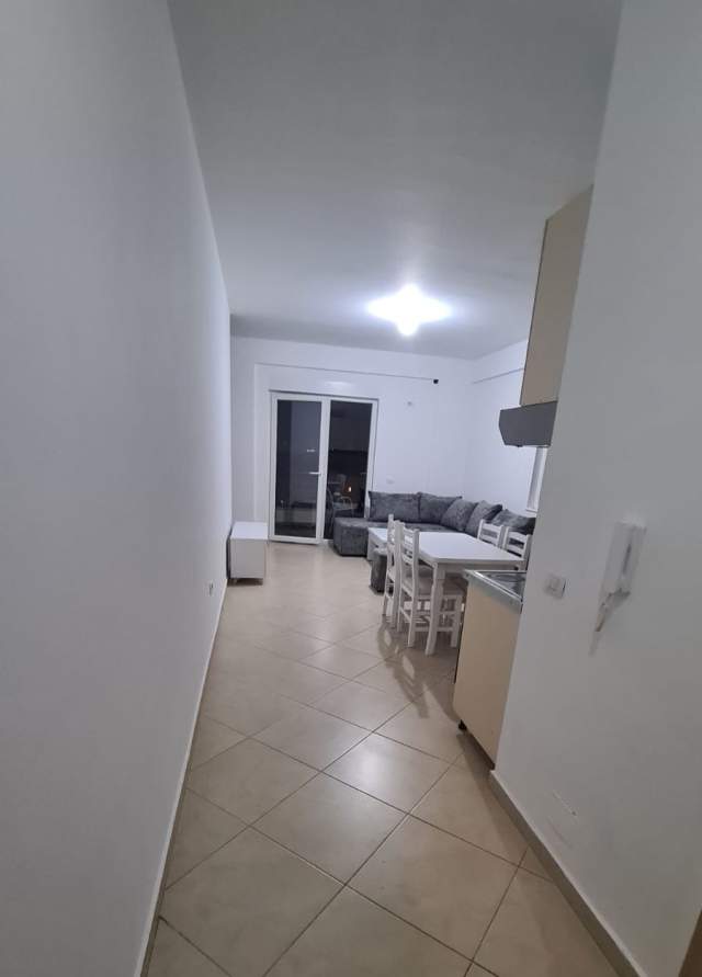 Tirane, jepet me qera apartament 2+1+BLK Kati 4, 91 m² 500 Euro (Kompleksi Fz Construction)