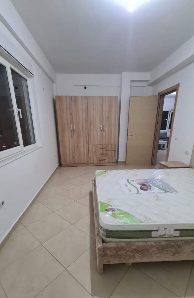 Tirane, jepet me qera apartament 2+1+BLK Kati 4, 91 m² 500 Euro (Kompleksi Fz Construction)