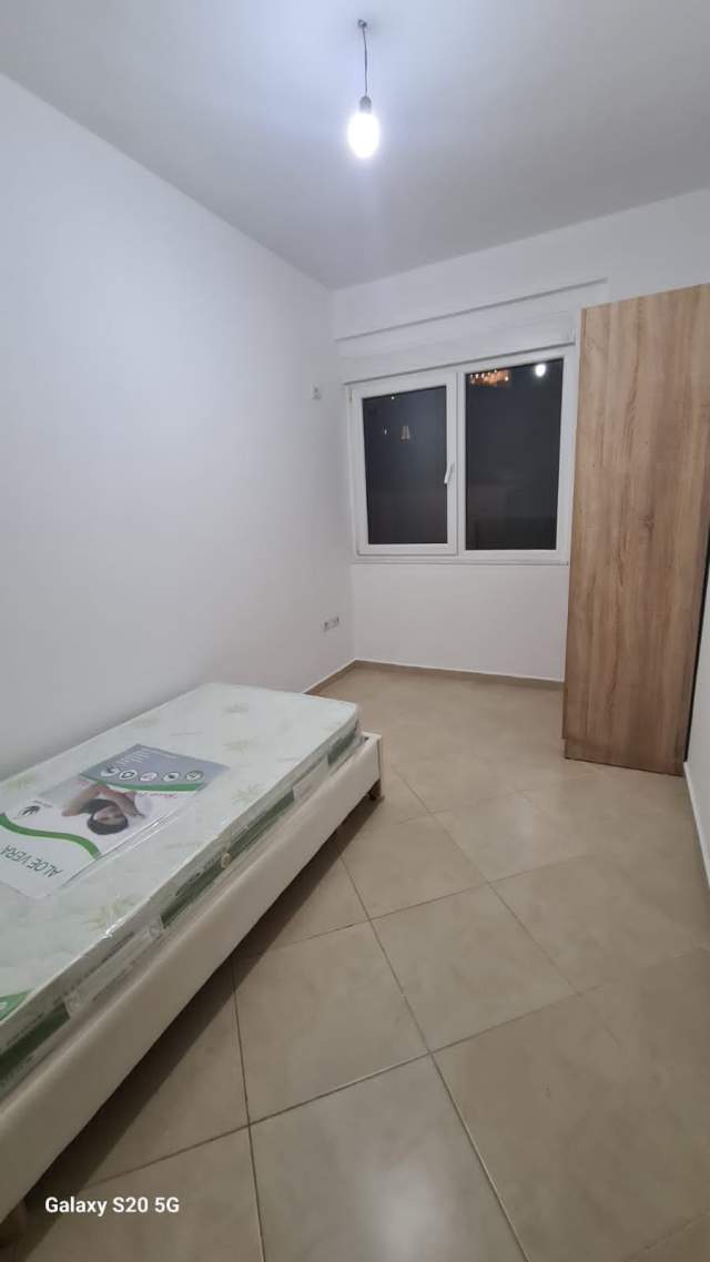 Tirane, jepet me qera apartament 2+1+BLK Kati 4, 91 m² 500 Euro (Kompleksi Fz Construction)