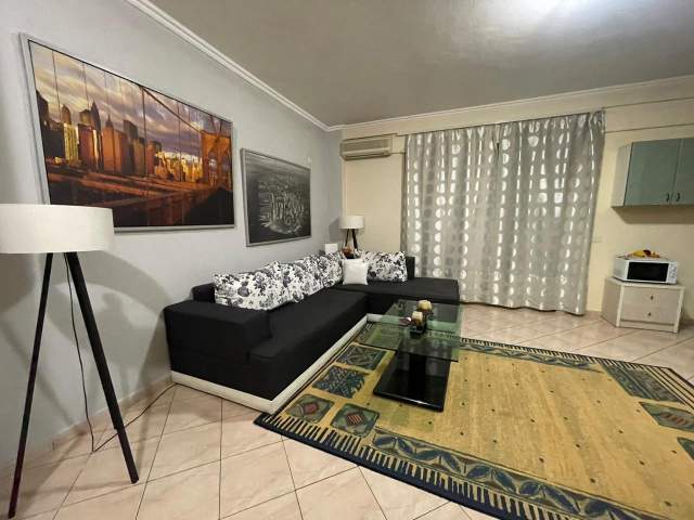 Tirane, jepet me qera apartament 1+1+BLK Kati 9, 75 m² 420 Euro (Vizion +)