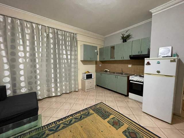 Tirane, jepet me qera apartament 1+1+BLK Kati 9, 75 m² 420 Euro (Vizion +)