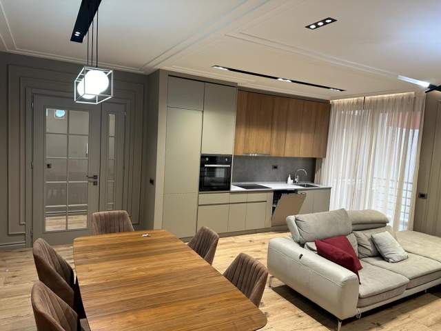 Tirane, jepet me qera apartament 2+1+A+BLK Kati 5, 100 m² 800 Euro (RRUGA E KAVAJES)