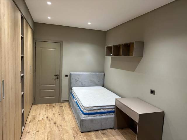 Tirane, jepet me qera apartament 2+1+A+BLK Kati 5, 100 m² 800 Euro (RRUGA E KAVAJES)