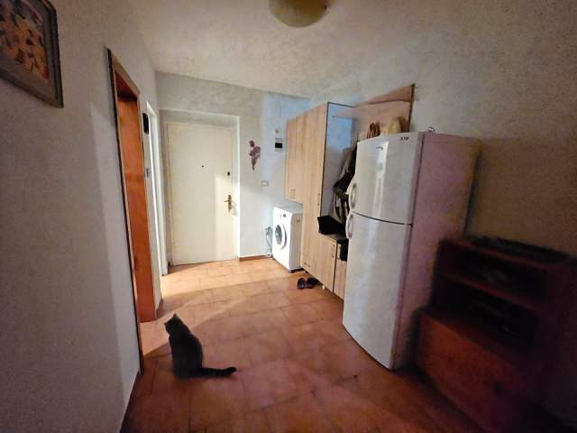 Tirane, shitet apartament 2+1+BLK Kati 5, 70 m² 75.000 Euro (Oxhaku)