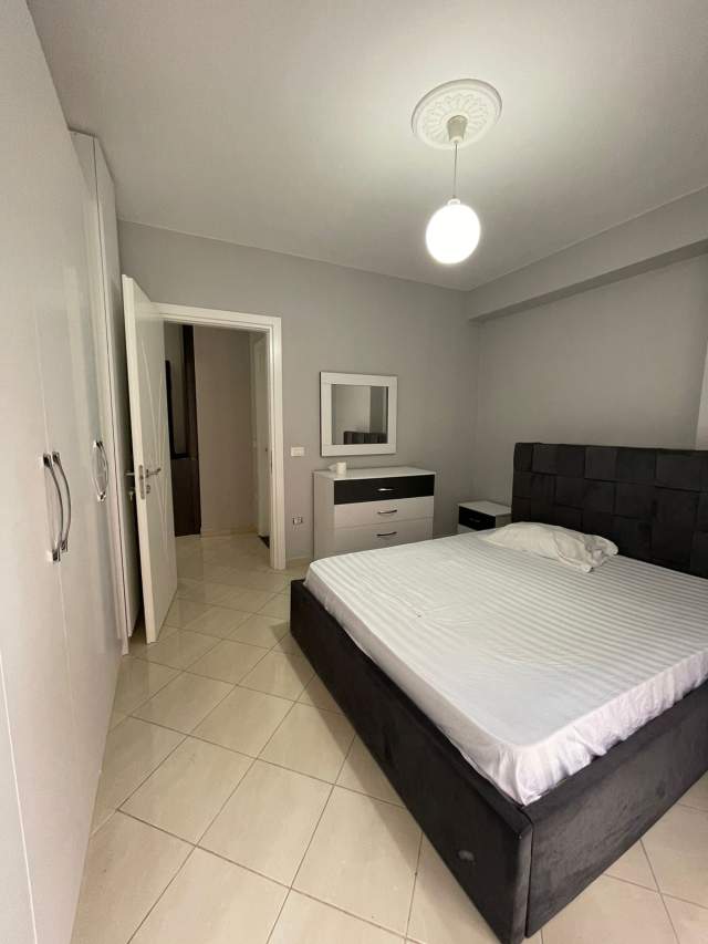 Tirane, jepet me qera apartament 1+1+BLK Kati 2, 78 m² 650 Euro (Delijorgji)