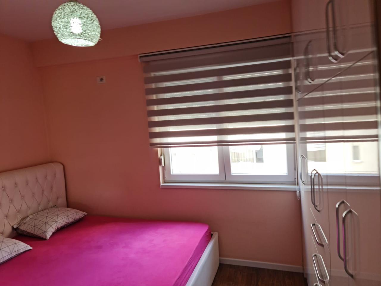 Qera, Apartament 1+1 Kompleksi Kontakt, 21 Dhjetori Tiranë