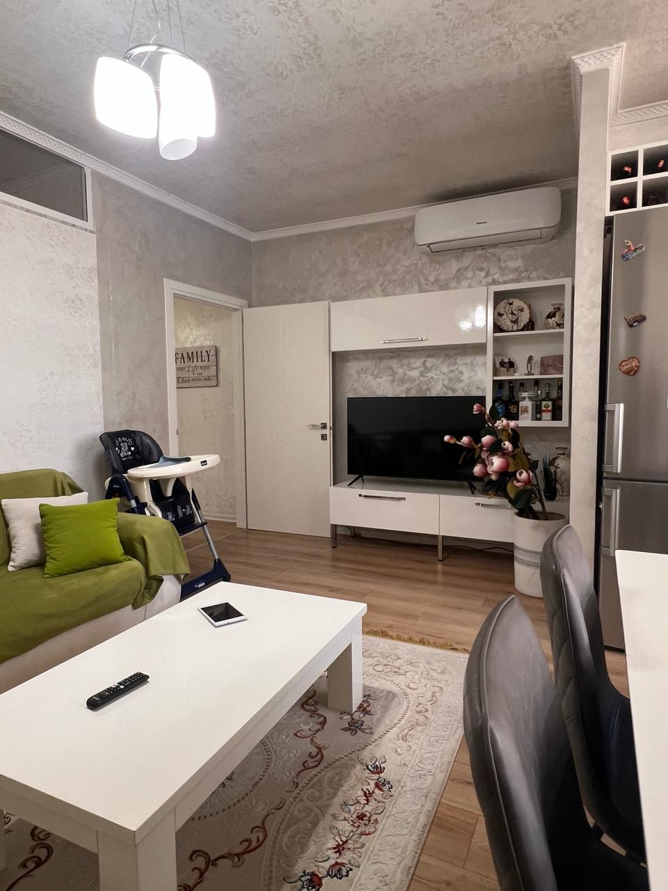 SHITET APARTAMENT 3+1   I MOBILUAR YZBERISH