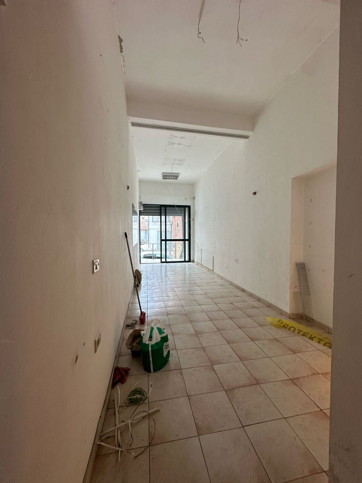 Qera, Ambient Biznesi, Rruga Siri Kodra / OPP38241