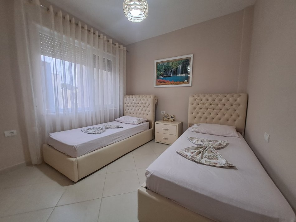 Shitet Apartament 2+1+Verande tek "Lura3" Gjiri i Lalezit