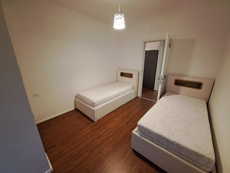 Jepet për qira apartament 2+1 tek Kompleksi Fiore di Bosko!