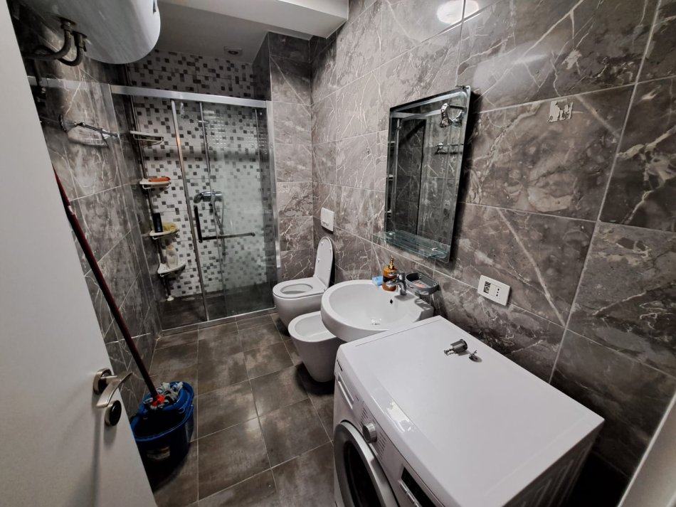 Jepet për qira apartament 2+1 tek Kompleksi Fiore di Bosko!