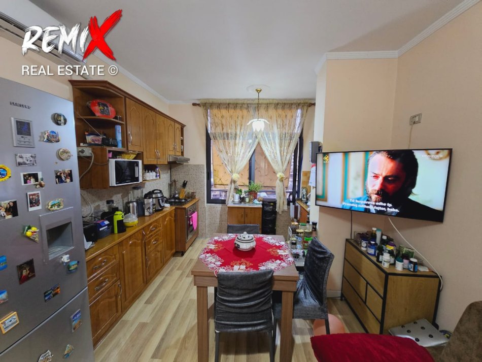 Durres, shitet apartament 3+1+Aneks+Ballkon Kati 6, 112 m² 120.000 € 