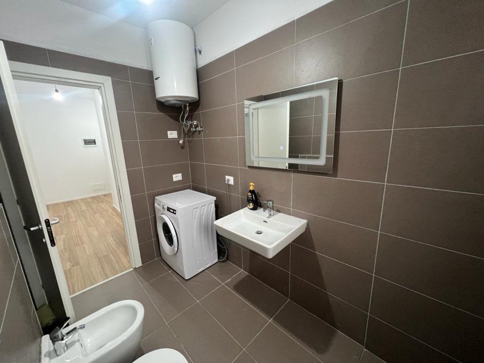 Jepet per qira apartament 2+1 tek Rezidenca Klensi ne Astir.