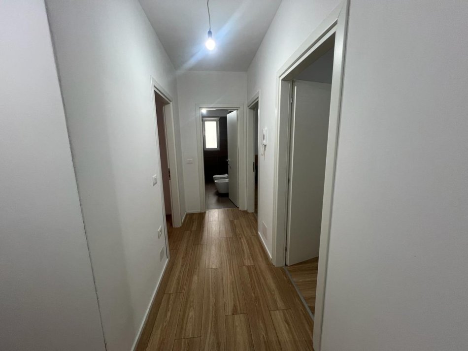 Jepet per qira apartament 2+1 tek Rezidenca Klensi ne Astir.