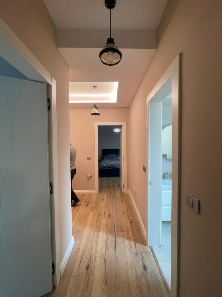 Jepet me qera Duplex 2+1+P – Liqeni Thatë