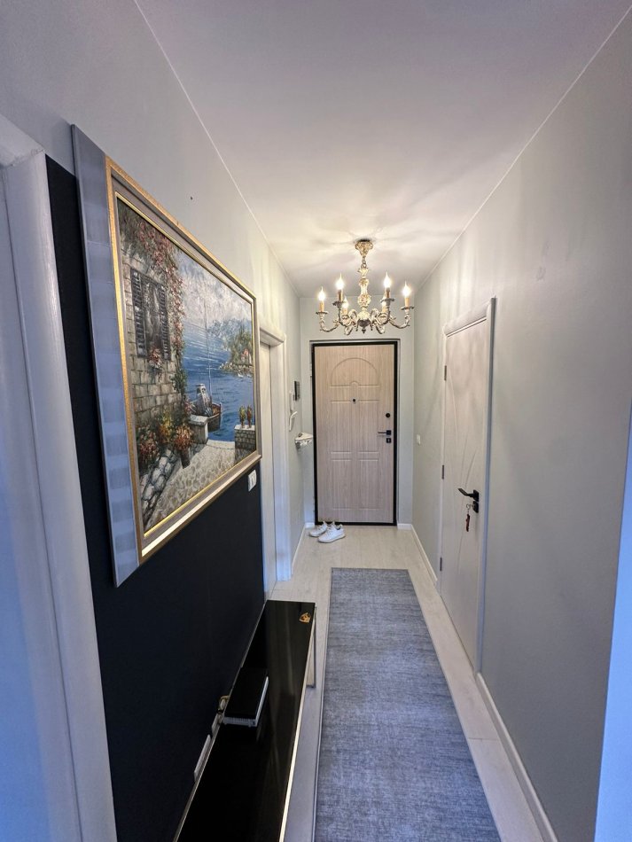 QERA APARTAMENT 2+1 RRUGA DONIKA KASTRIOTI BLLOK TIRANE