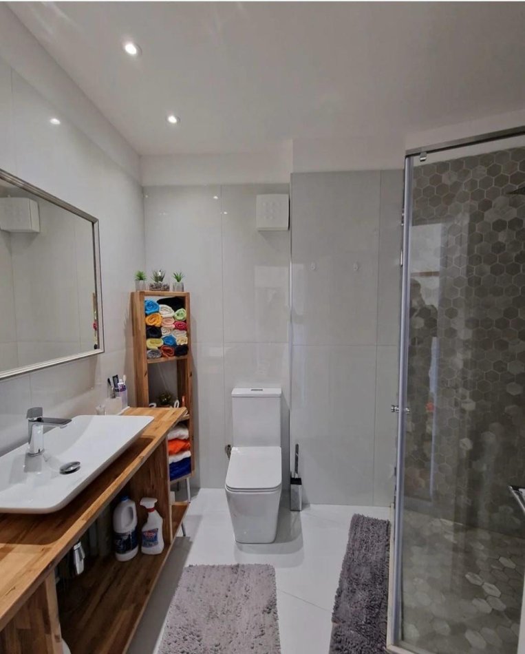 Vlore, Apartament per#Shitje (Rruga Dhimiter Konomi)