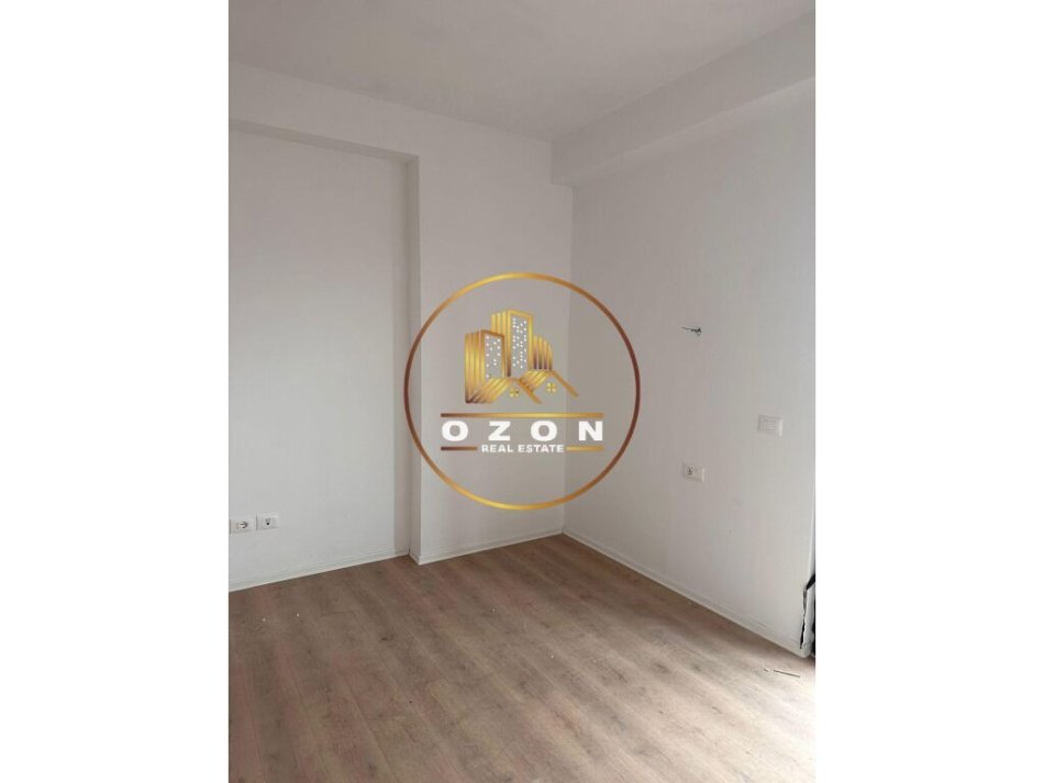 Tek Tirana Garden Building ofrohet Apartament 2+1 me Qira!