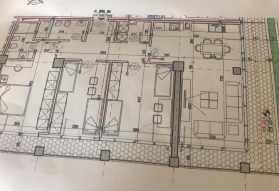 Shitet Apartaent 3+1+2Poste Parkimi ne Lake View Residence