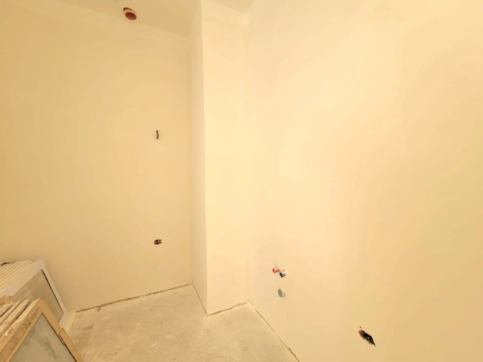 Tirane, shes apartament 1+1+BLK Kati 3, 58 m² 100.000 Euro (Rr. Dervish Hekali (Shkolla e Kuqe))
