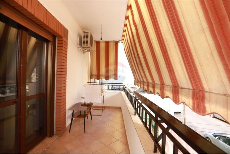 APARTAMENT 1+1 PER QIRA TEK KOMUNA E PARISIT