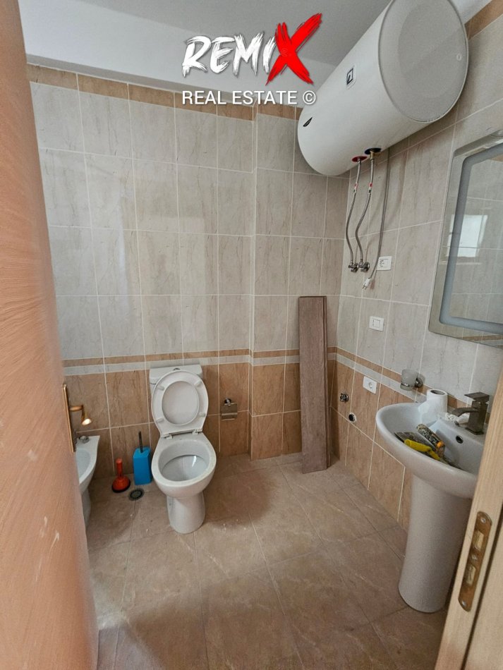 Durres Plazh, shitet apartament 1+1+Ballkon, Kati 8, 66 m² 72,600 € (PAVARESIA)