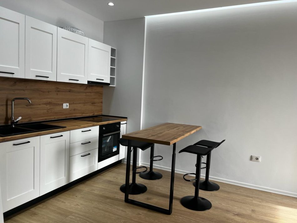 Qera, Apartament Luxury 2+1+2, Kompleeksi ASL, Tiranë.