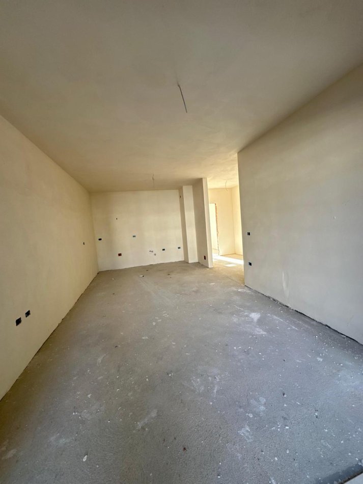 Shitet Apartment 1+1    Paralel Living