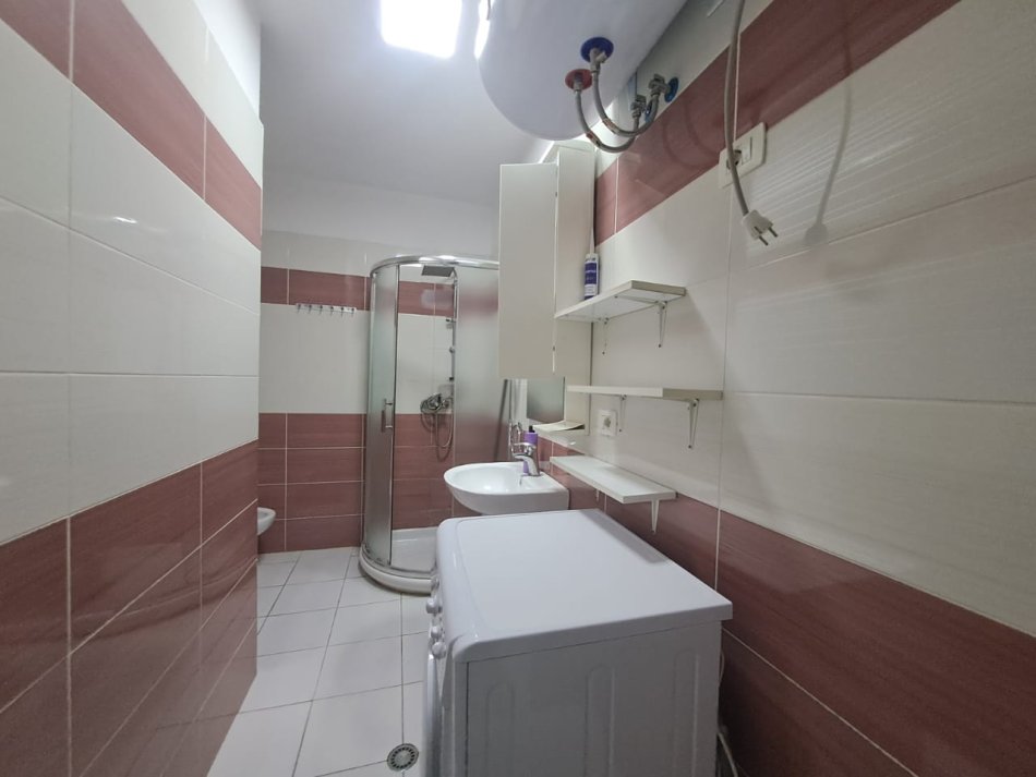 JEPET ME QERA APARTAMENT 3+1+2 NE ALI DEM