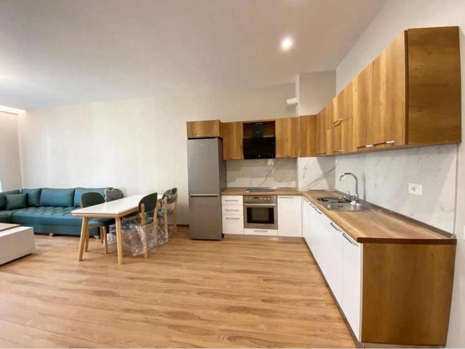 📢Jepet Apartament 1+1 me Qera te Kompleksi Square 21🔑