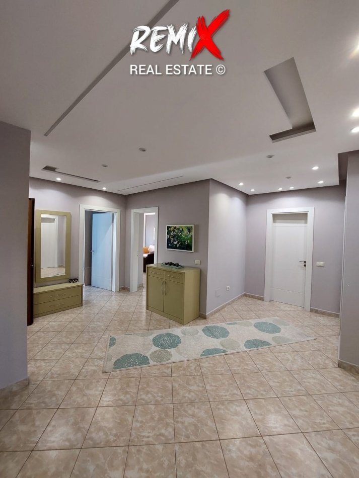 Durres, shitet apartament 3+1+Aneks+Ballkon, Kati 6, 150,000 € 