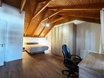JEPET ME QERA VILE LUKSOZE 3KATESHE NE REZIDENCEN COLOMBO-TEG