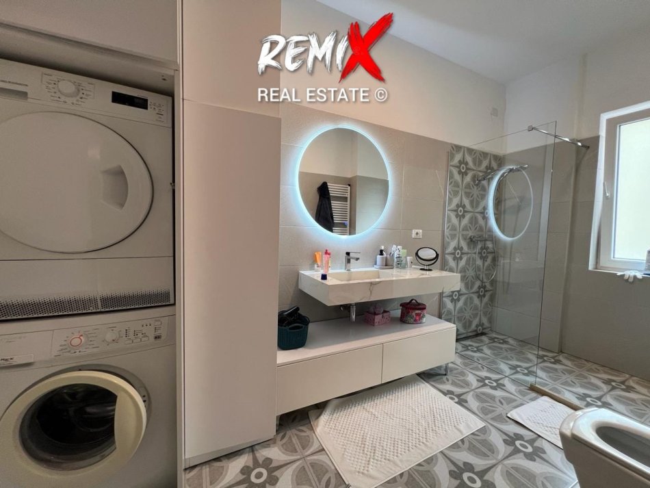 Qerret, shitet apartament 1+1+Aneks+Ballkon, Kati 3, 76 m² 126,000 € 