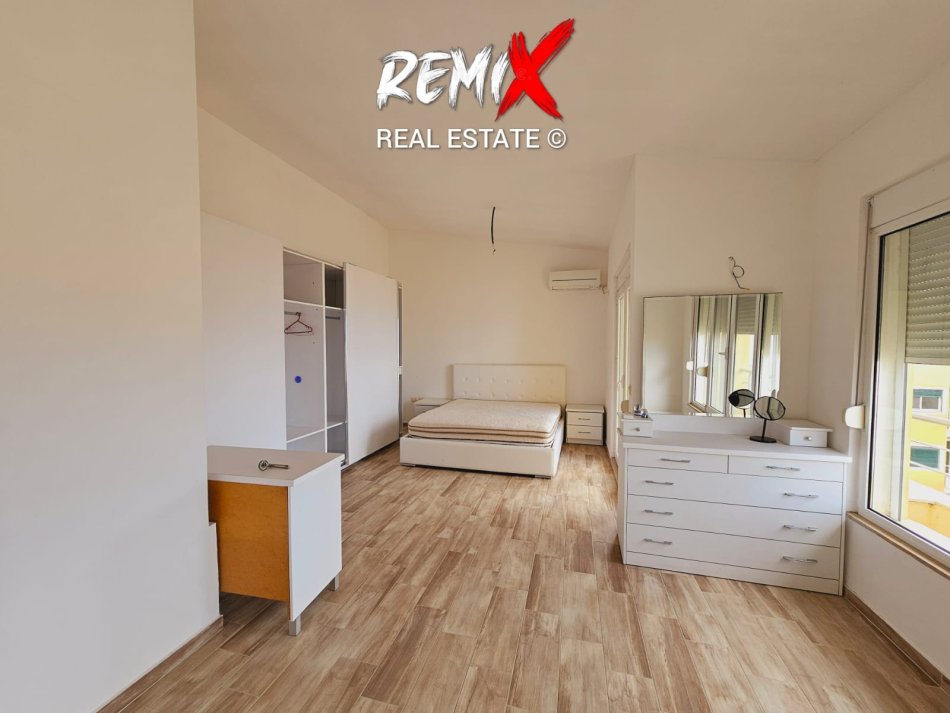 Qerret, shitet apartament+verande | Penthouse 3+1+Aneks+Ballkon, Kati 5, 220 m² 370,000 €