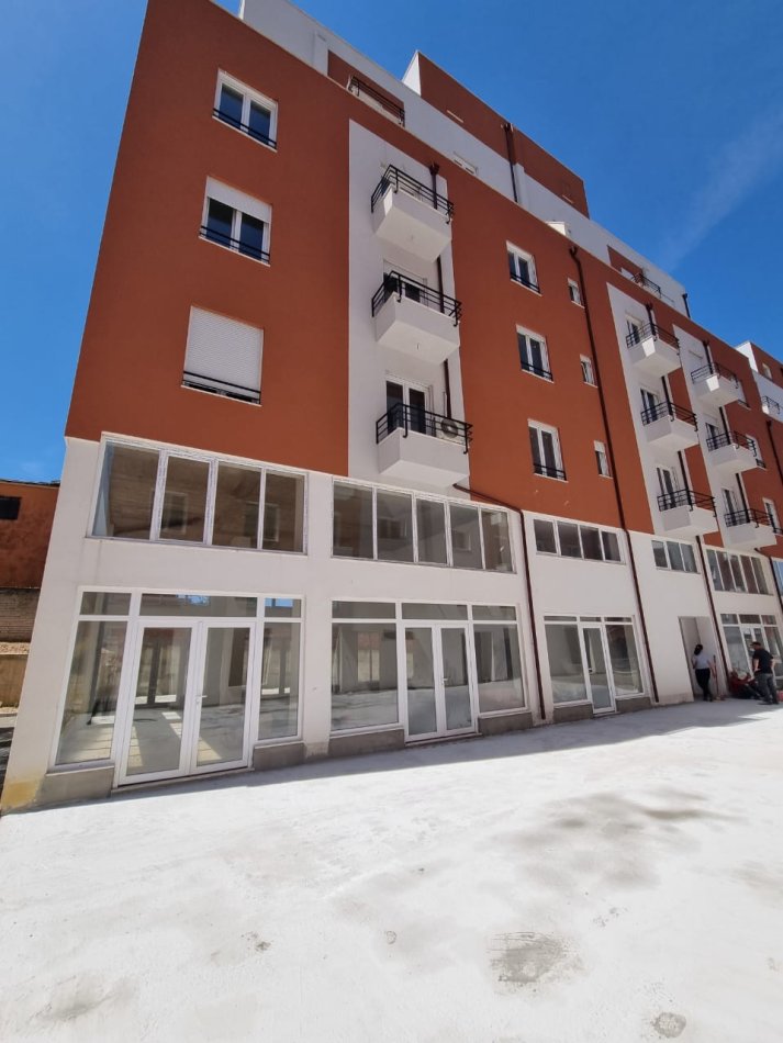 Tirane, shitet apartament 1+1+Ballkon, Kati 1, 46 m² 69,000 € (Selite)