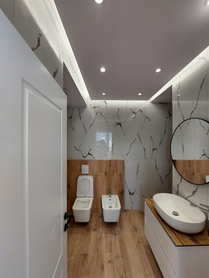 Tirane, shitet apartament 2+1+Ballkon, Kati 10, 100 m² 215,000 € (rruga e barrikadave)